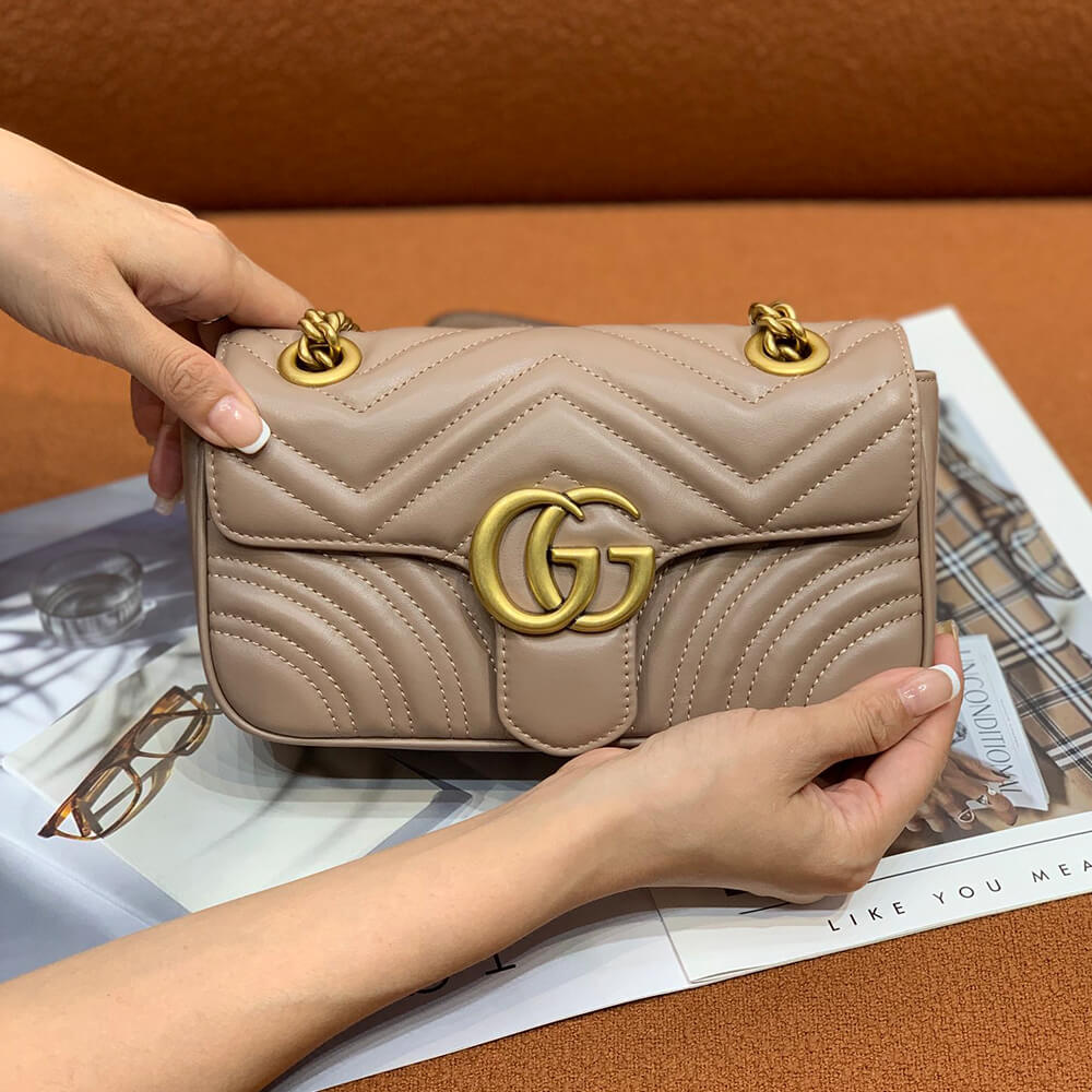 GG Marmont small shoulder bag