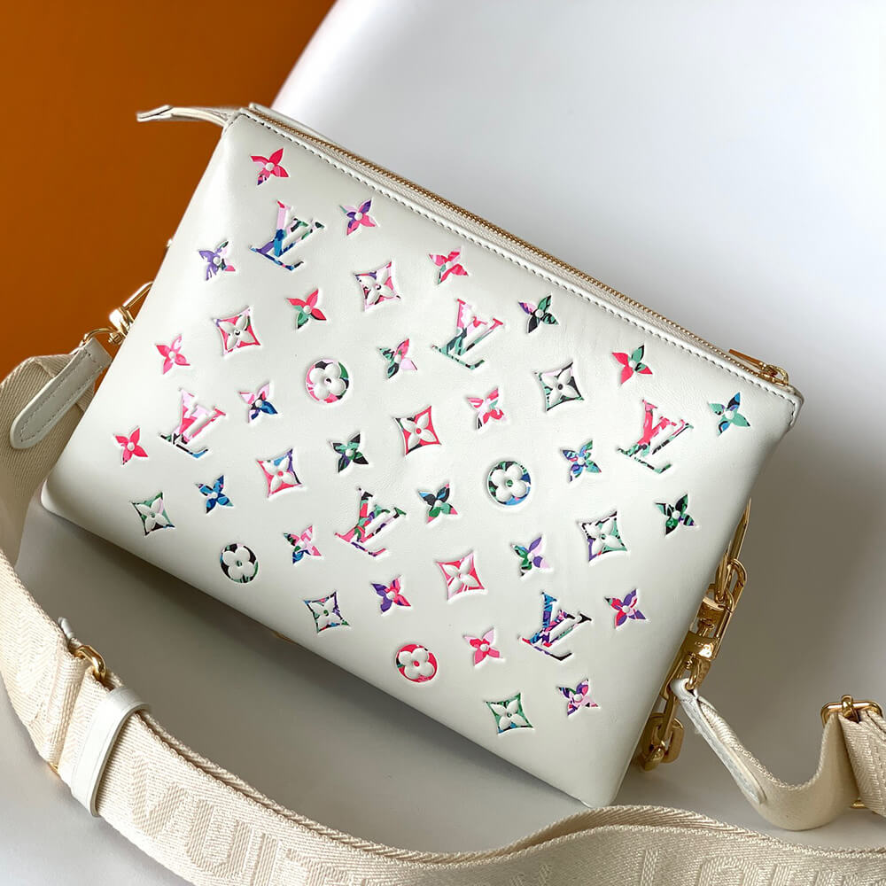 LV Coussin PM