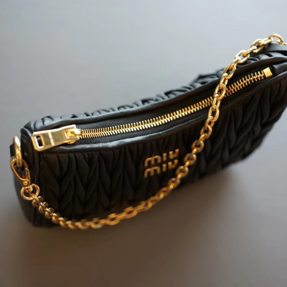 Matelasse nappa leather shoulder bag