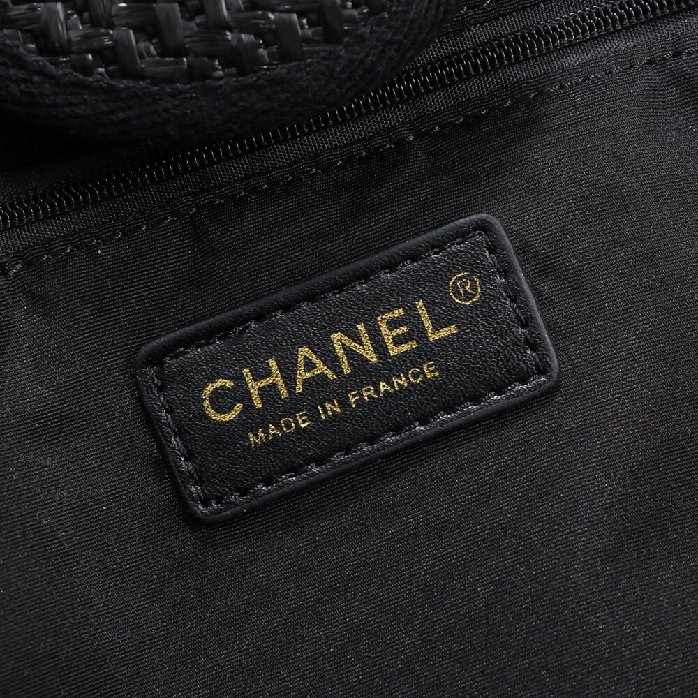 Ch*el medium deauville tote