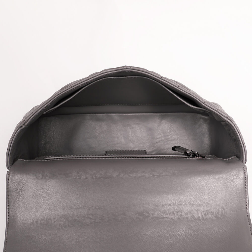 large D*or caro bag