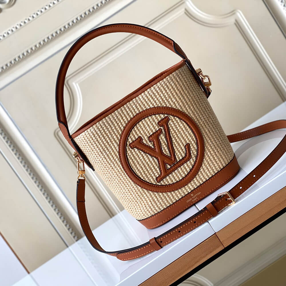 LV Petit Bucket