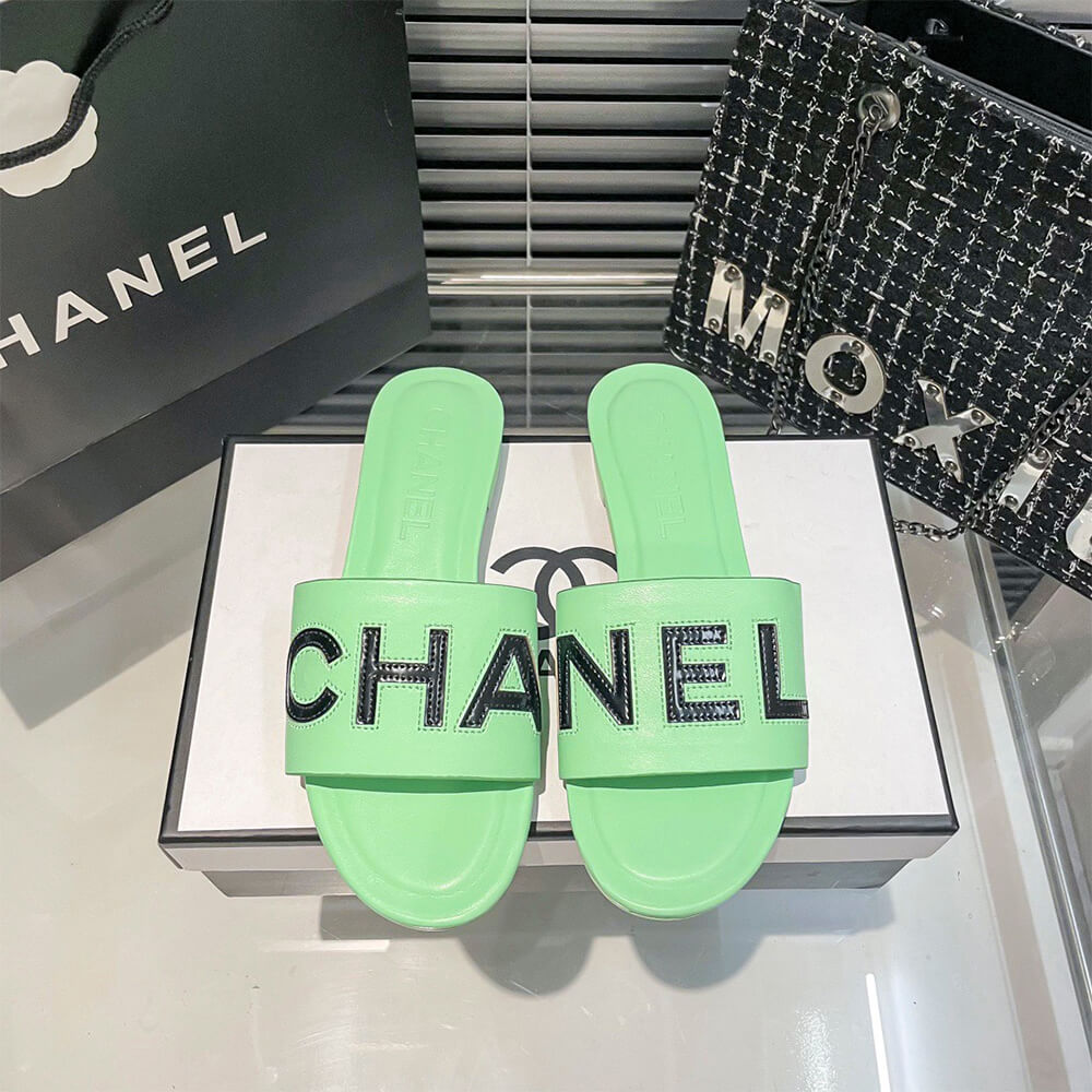 Ch*el slides