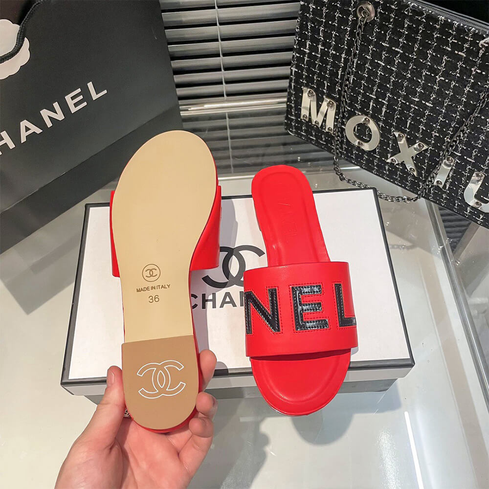 Ch*el slides