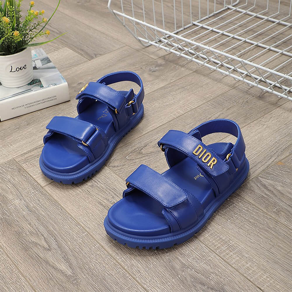 D*oract sandal