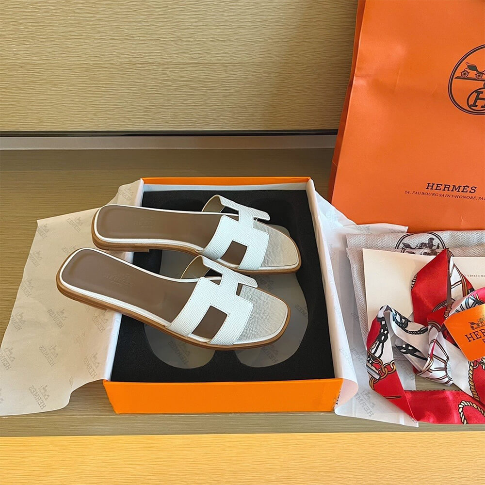 HERMÈS ORAN SANDAL