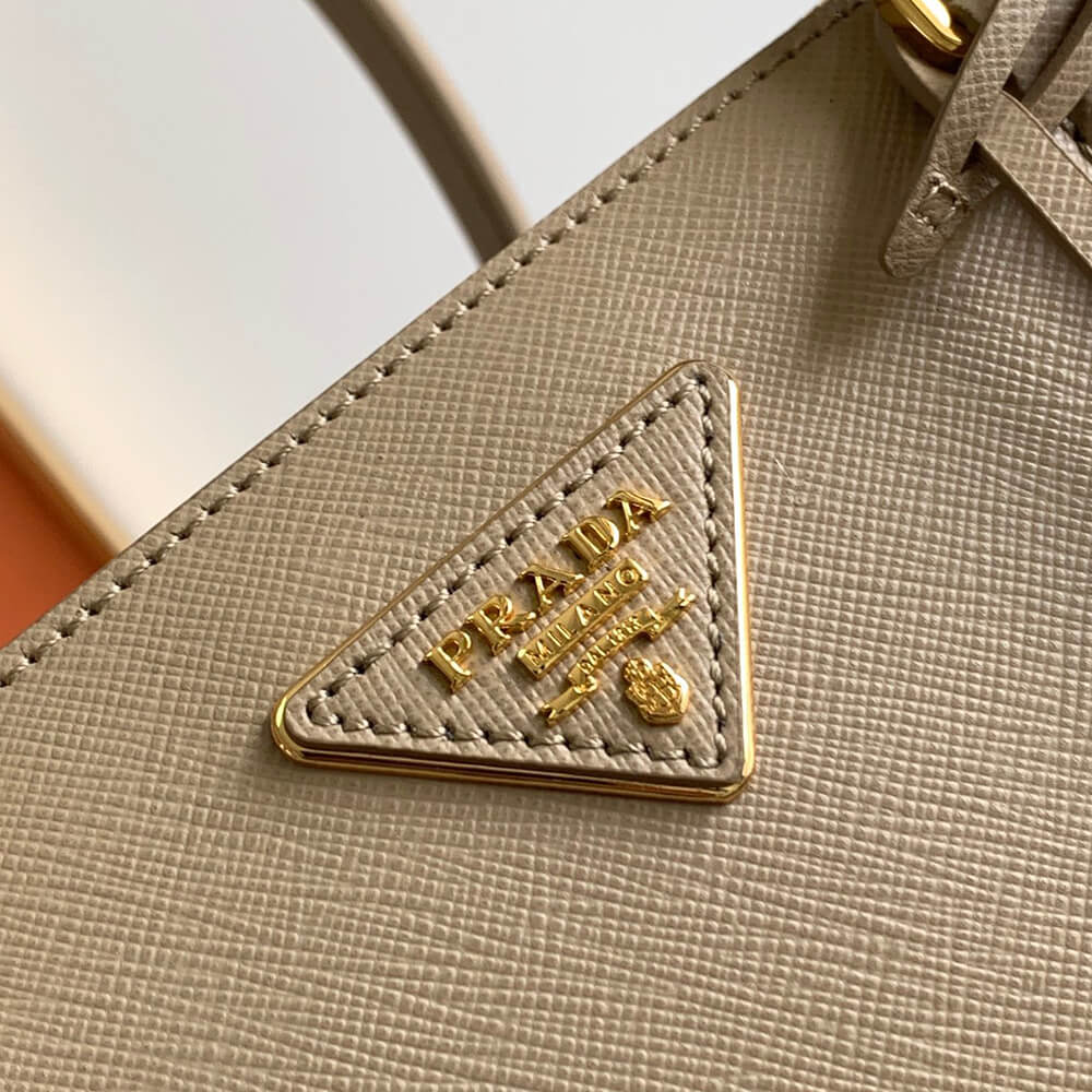 large Pra*a galleria saffiano leather bag