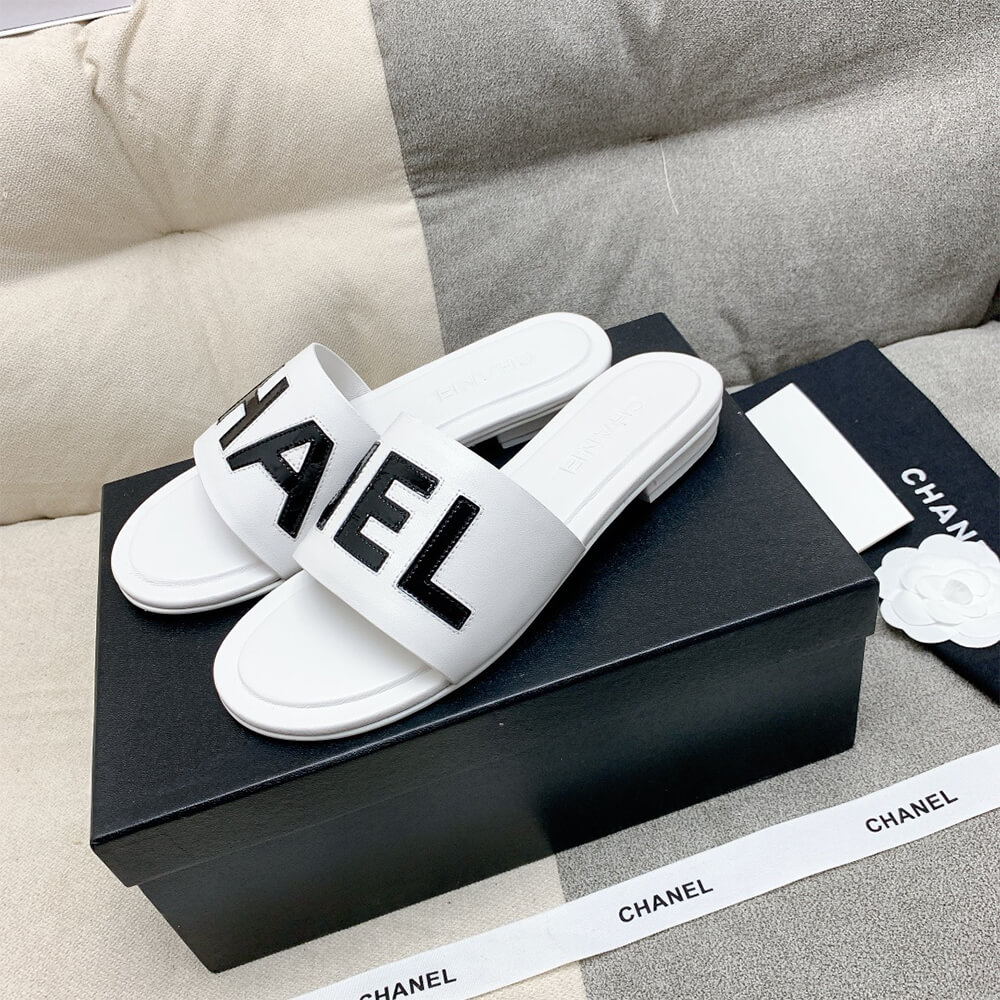 Ch*el ivory slides