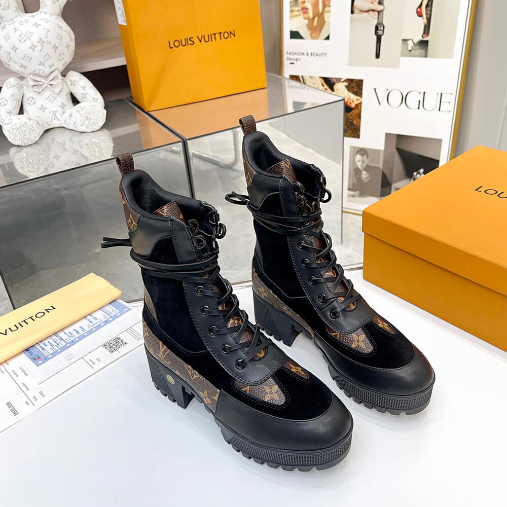 LV Laureate Desert Boot