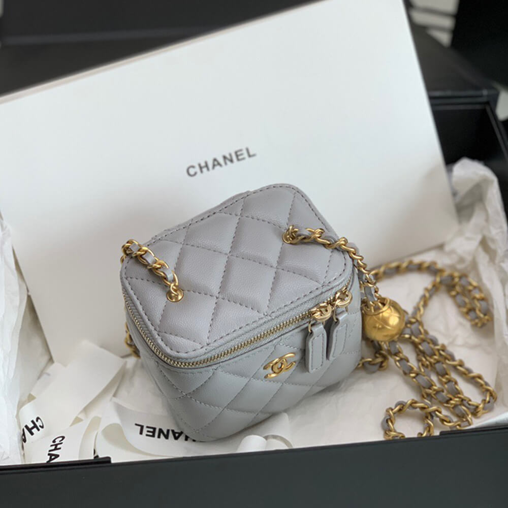 Ch*el quilted pearl crush mini vanity case