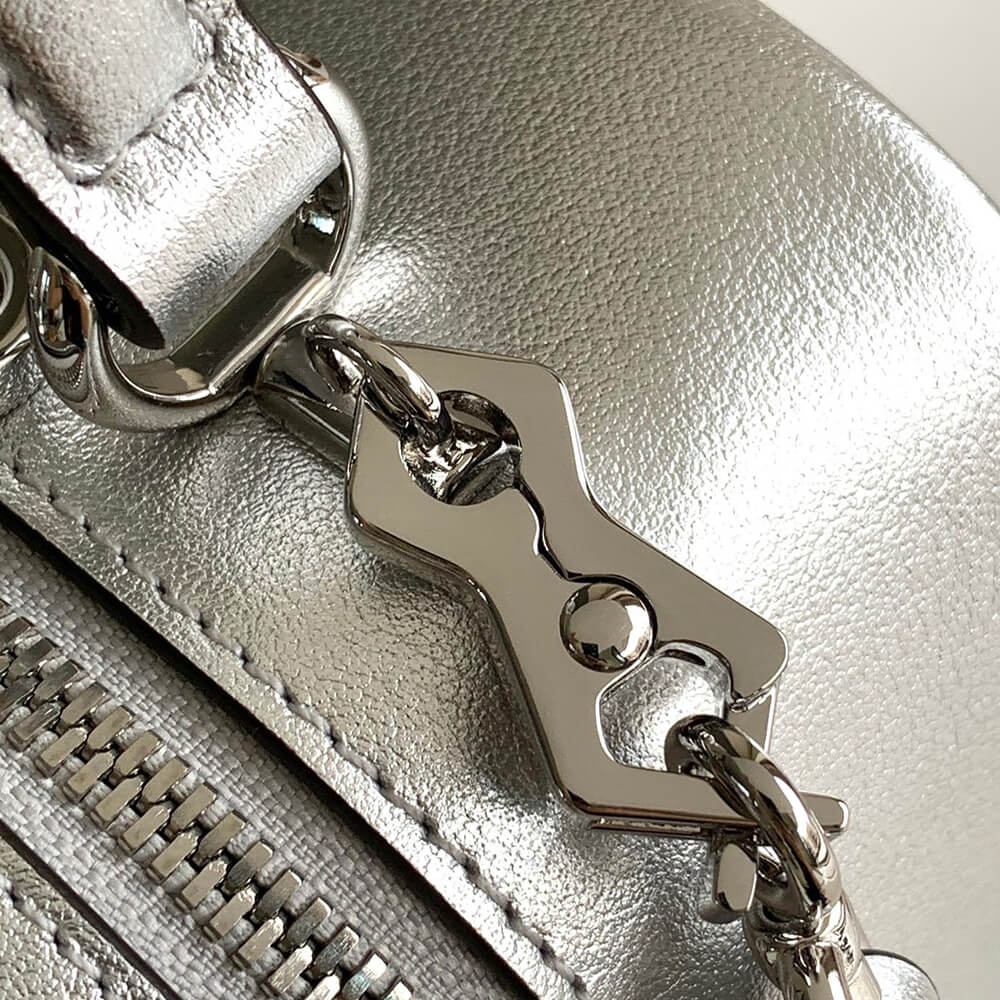 G*u*i blondie top handle bag