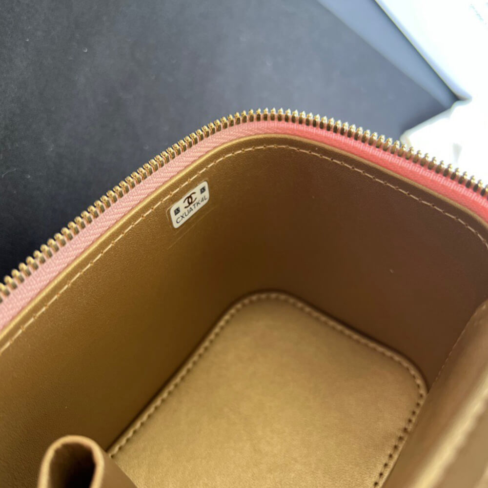 Ch*el quilted pearl crush mini vanity case