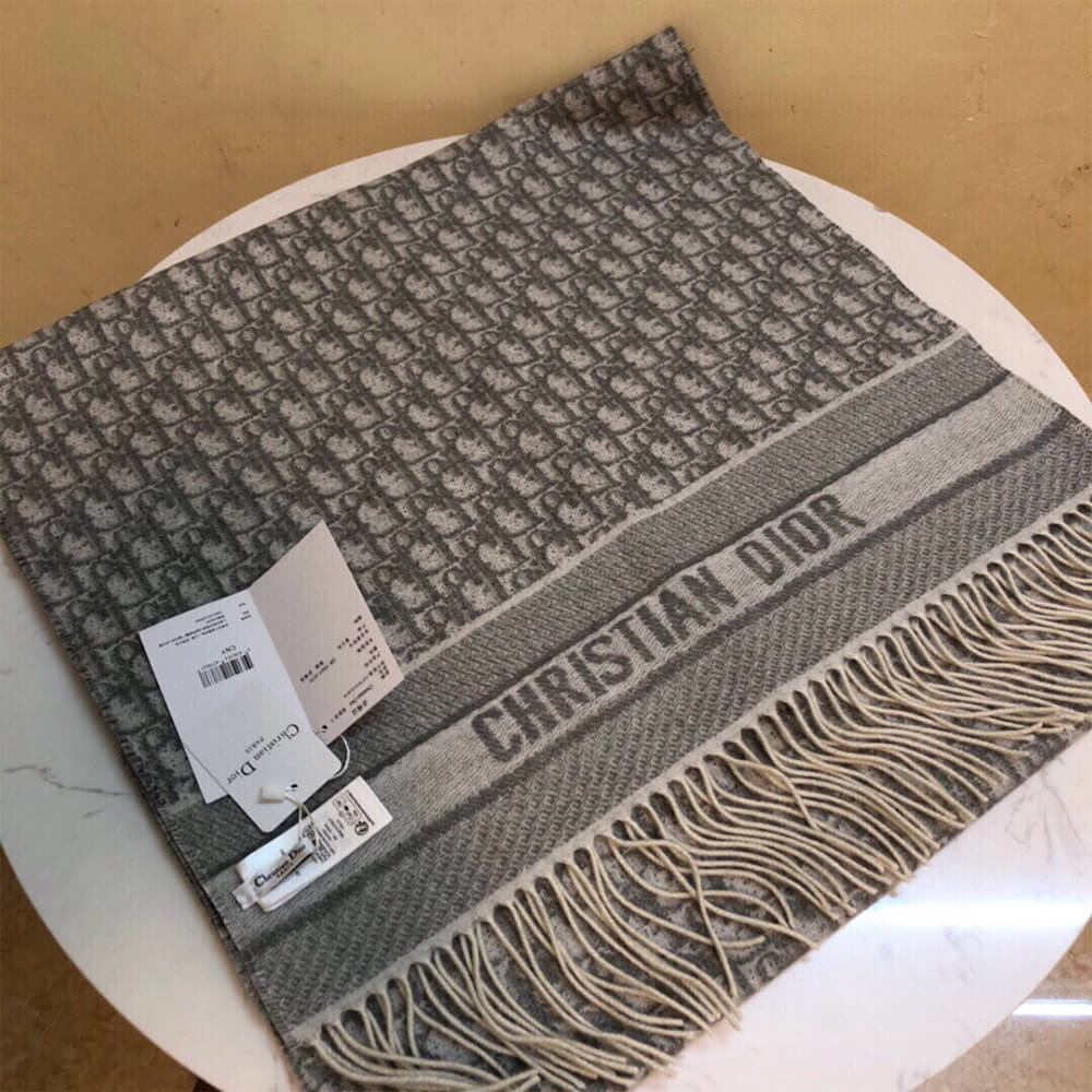 D*or oblique scarf