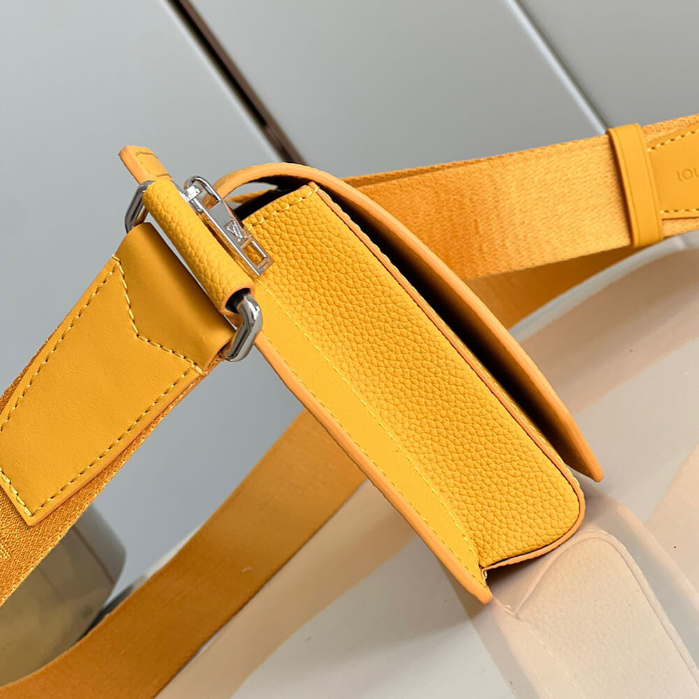 LV Takeoff Slingbag