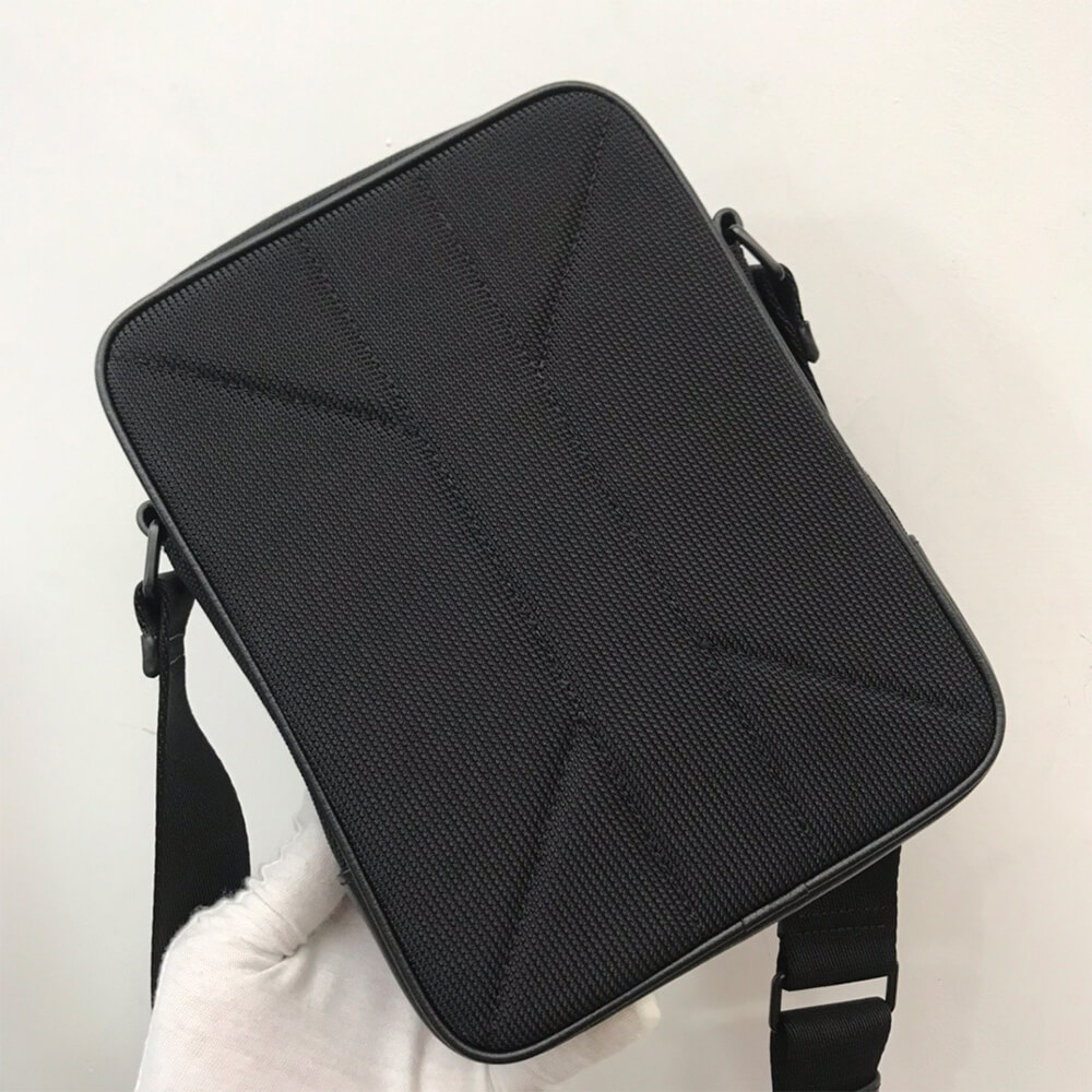 B**rry freddie bag