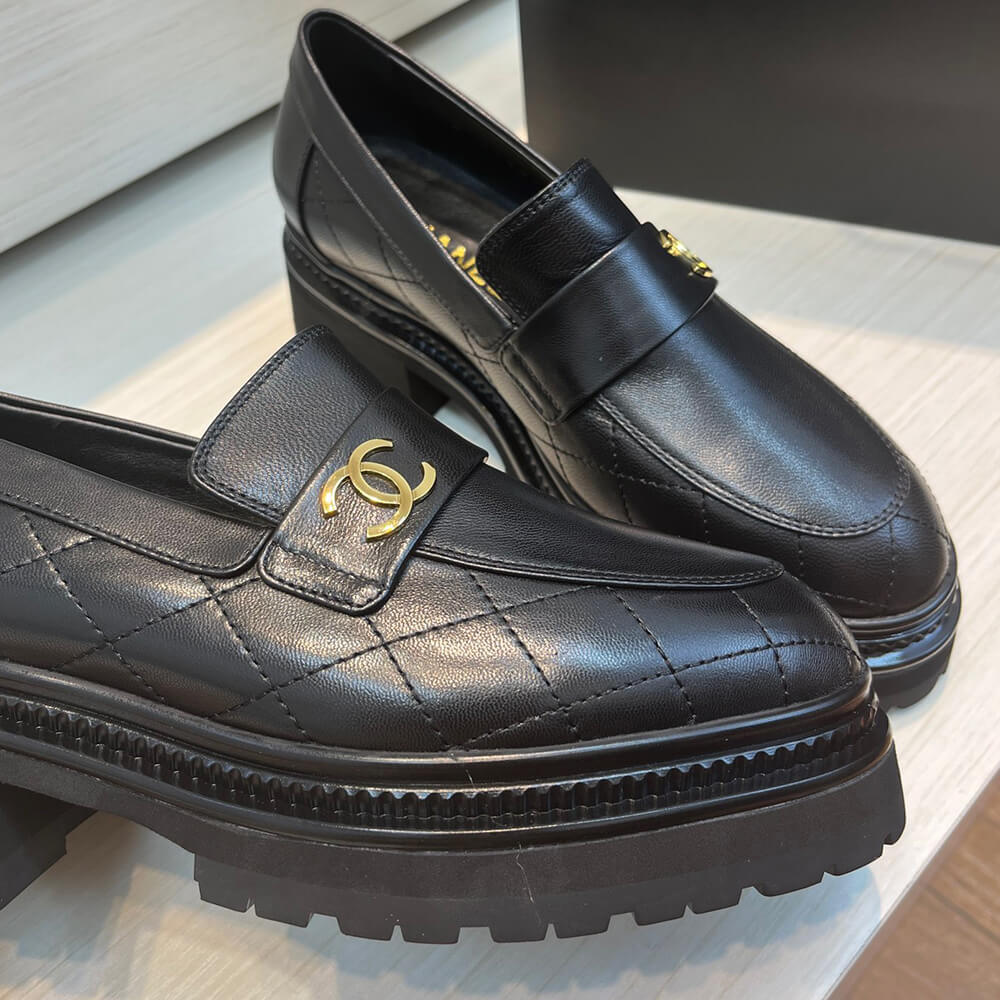 Ch*el loafer
