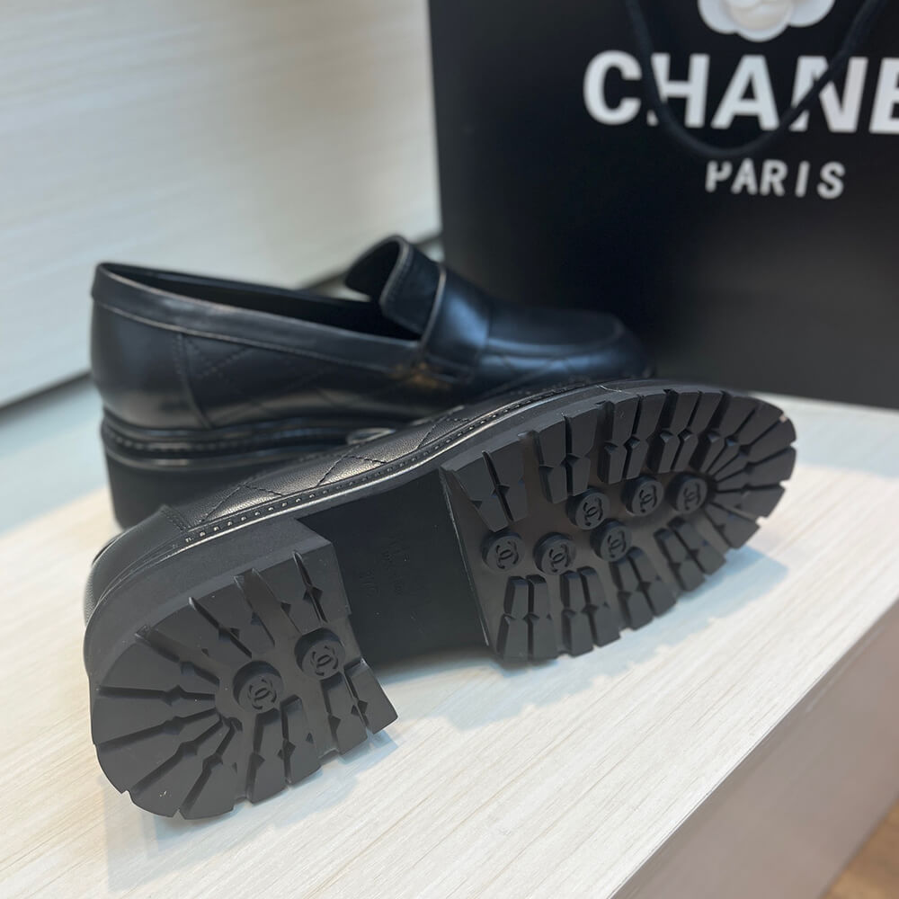 Ch*el loafer
