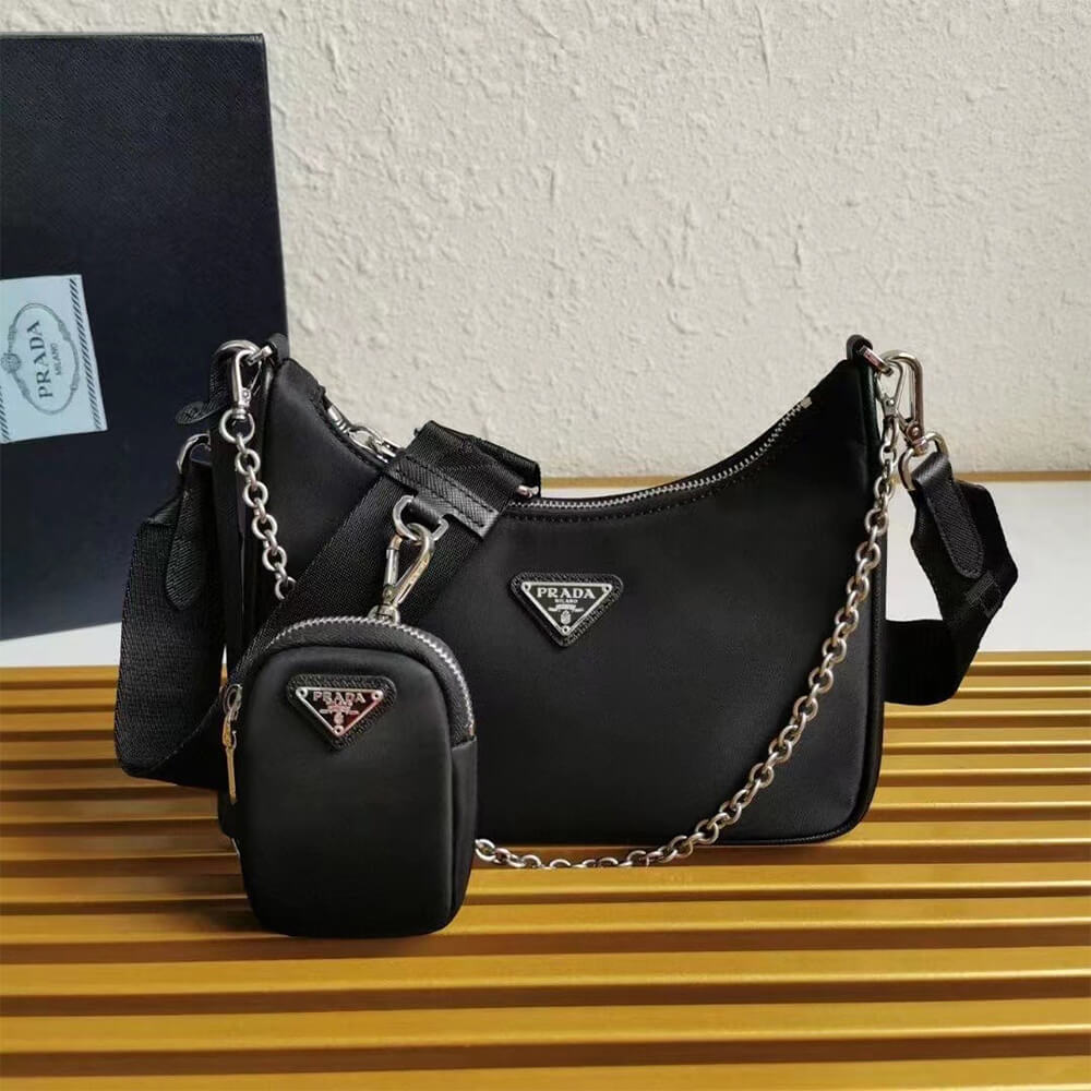 Pra*a re-edition 2005 re-nylon bag