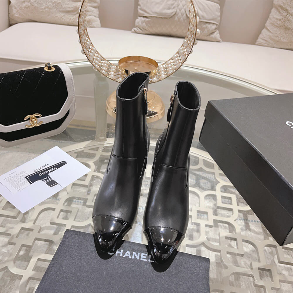 Ch*el short boots