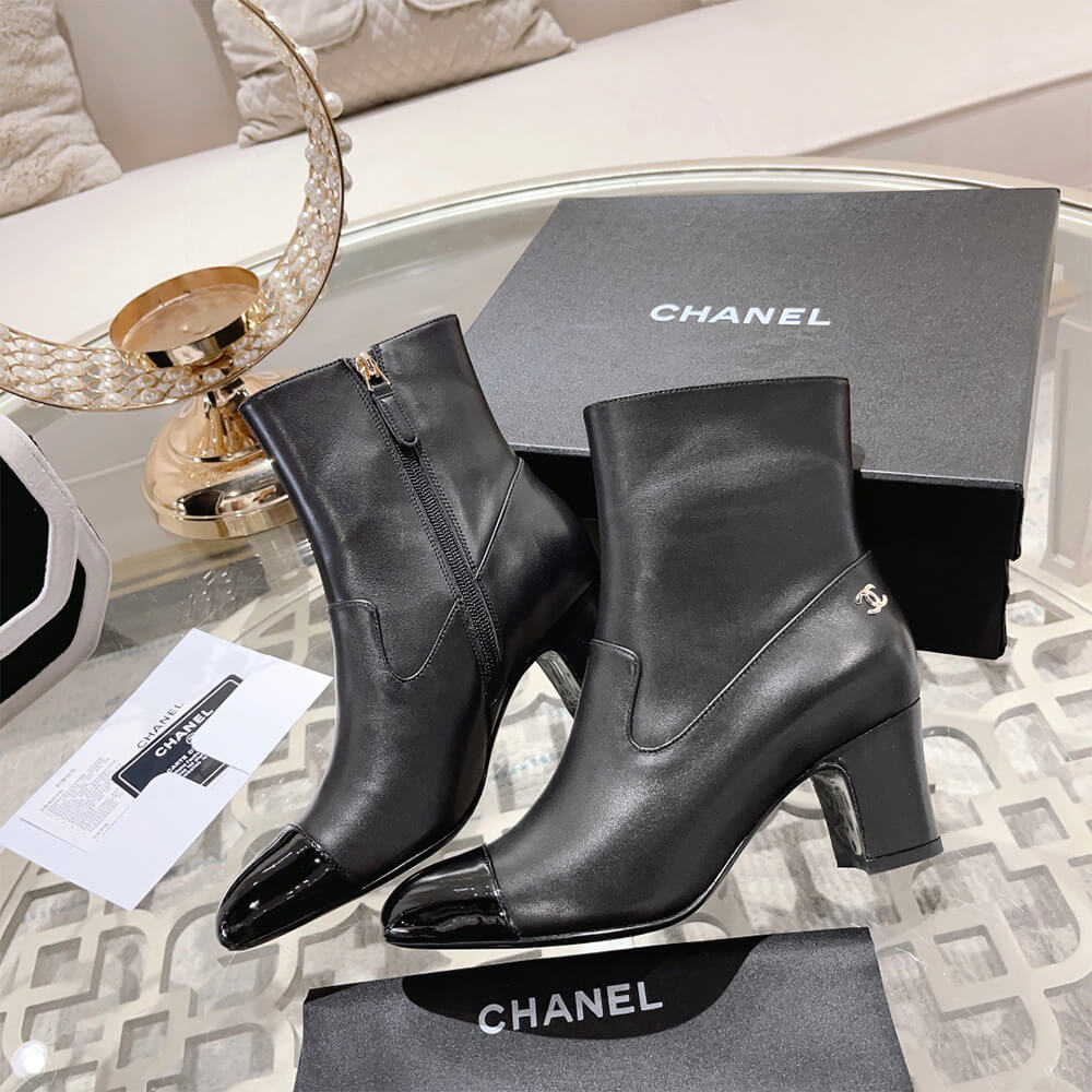 Ch*el short boots