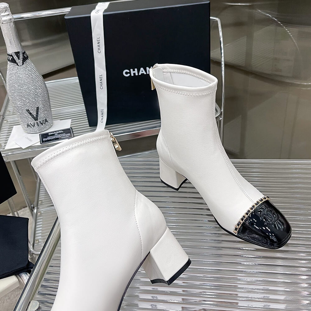 Ch*el short boots
