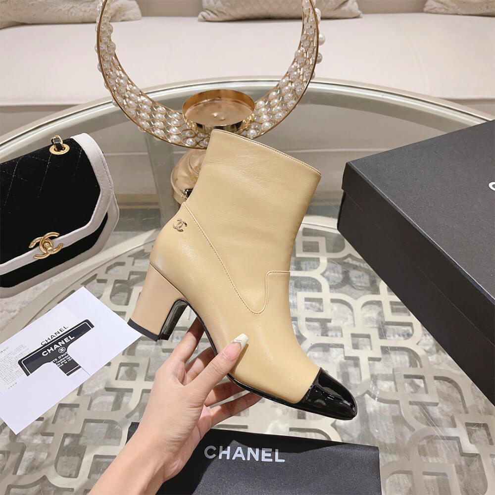 Ch*el short boots