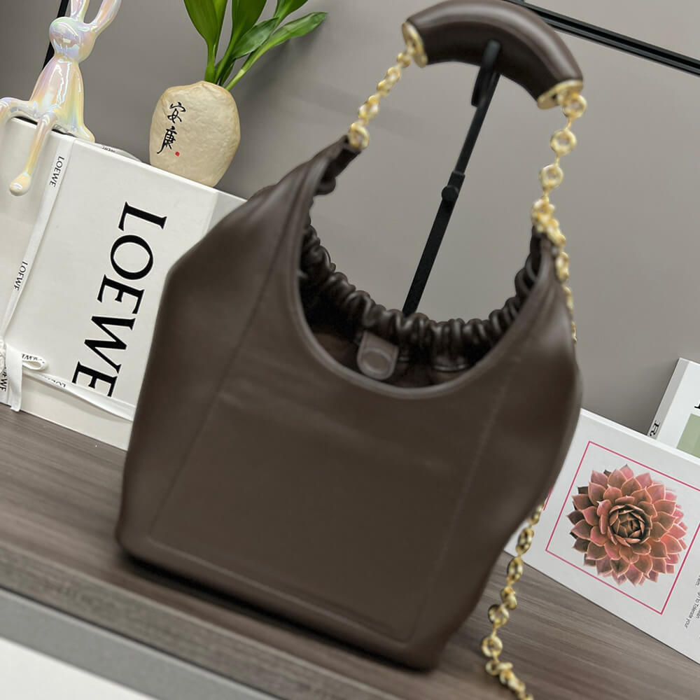 Loewe Small Squeeze bag in nappa lambskin