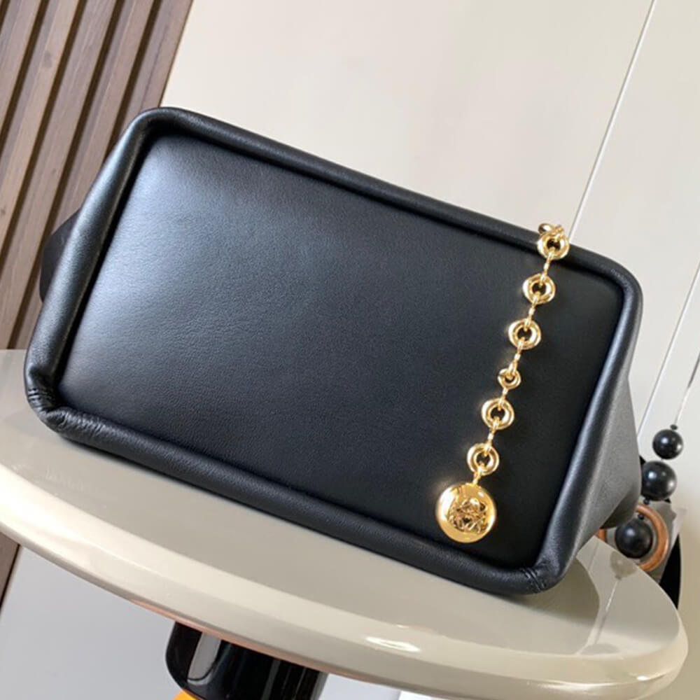 Loewe Medium Squeeze bag in nappa lambskin