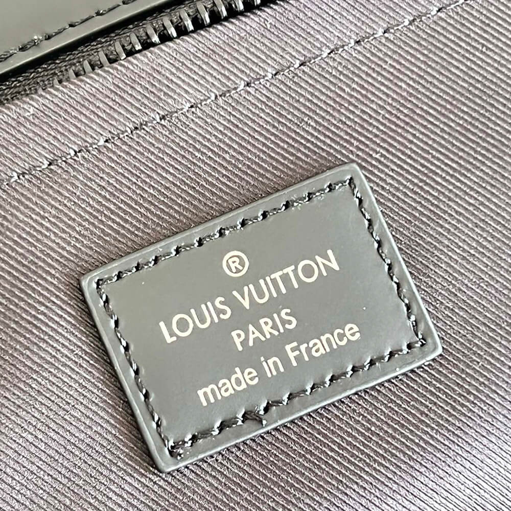 LV Pochette To-Go