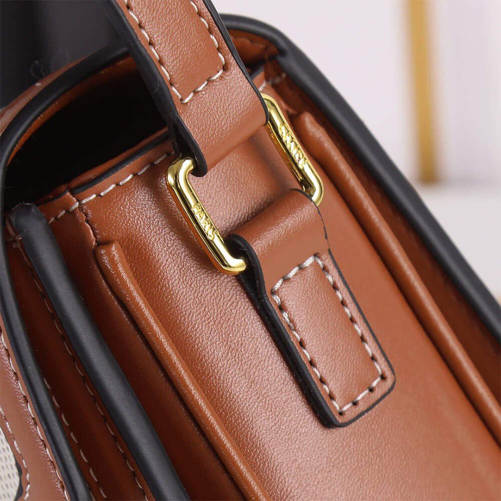 Ce**e teen triomphe bag
