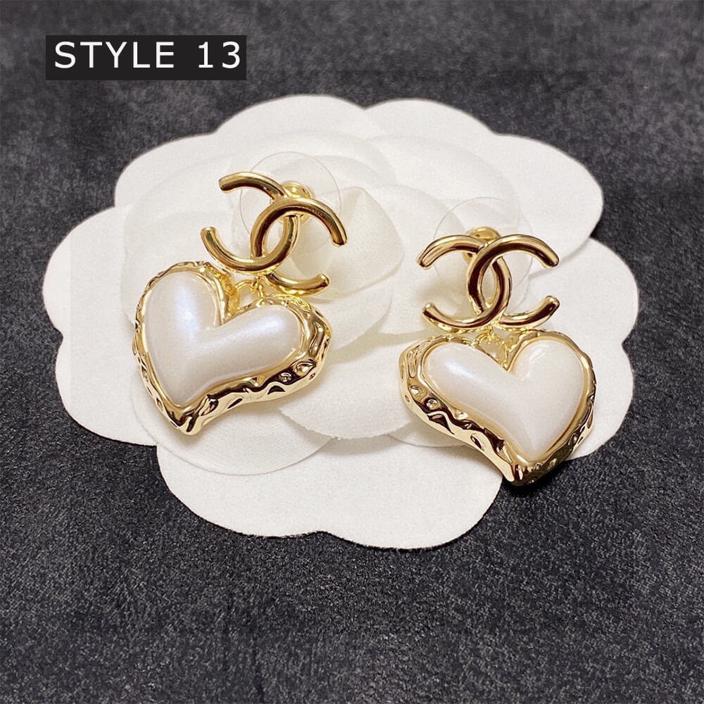 Ch*el earrings (37 tyles)