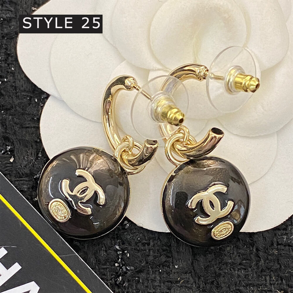 Ch*el earrings (37 tyles)