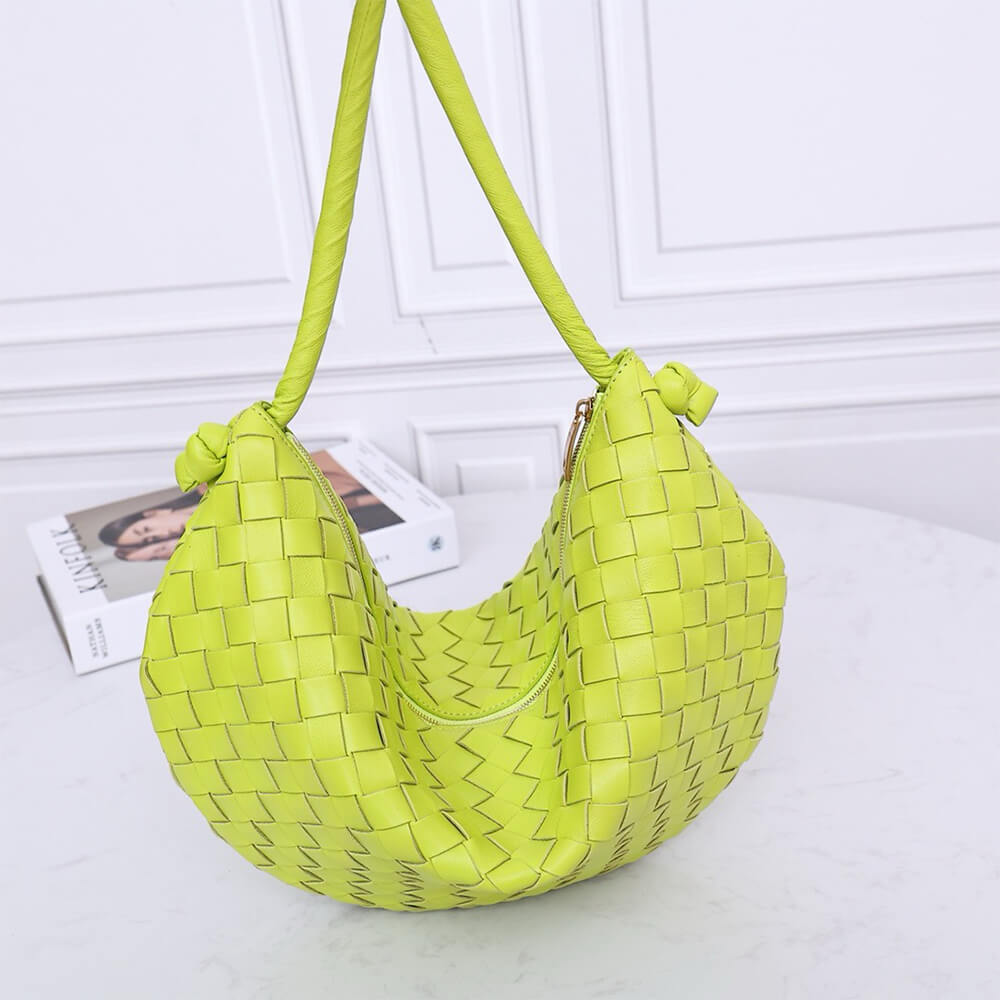 bo*te*ga Ve*ne*ta turn pouch(high-end grade)