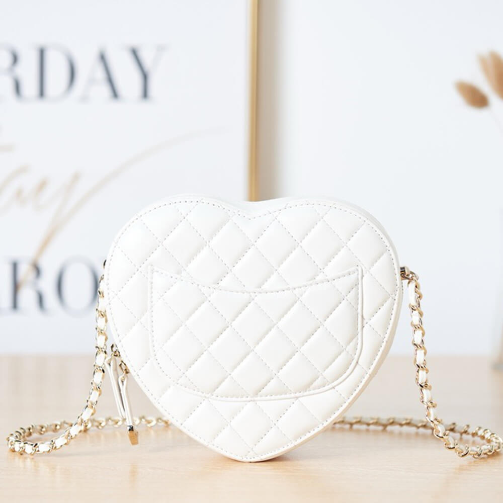 Ch*el 22s heart bag(high-end grade)