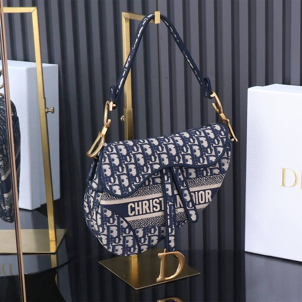 D*or saddle bag