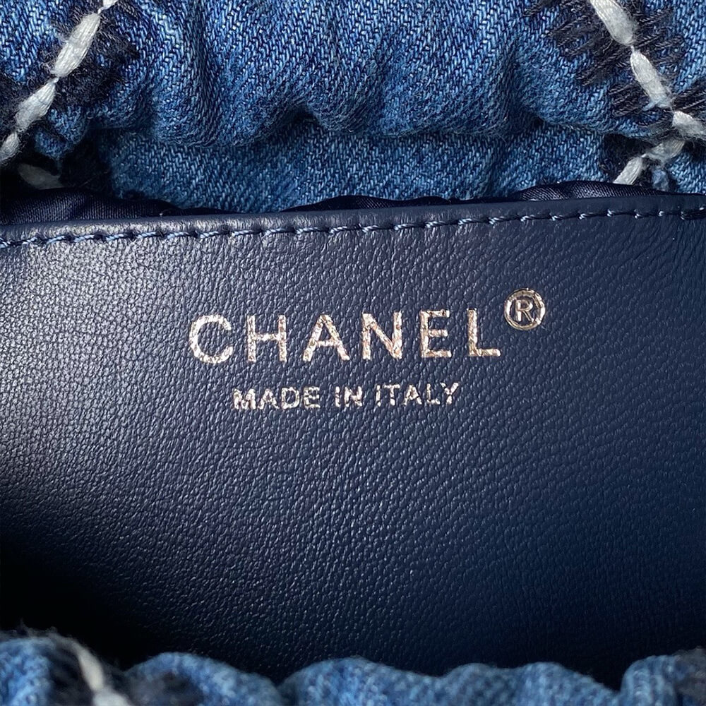 Ch*el 22 mini handbag