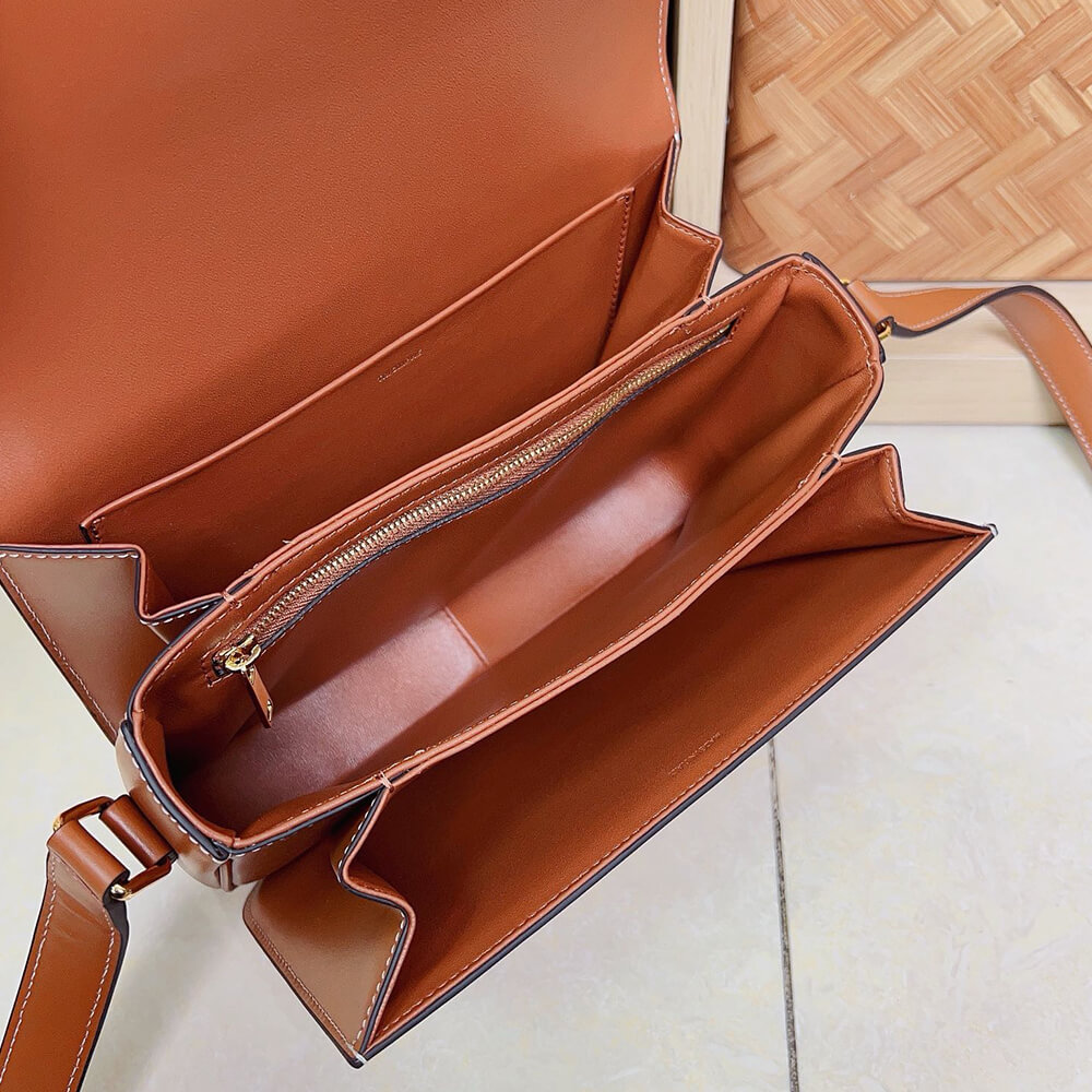 Ce**e classique triomphe bag in triomphe canvas and calfskin(high-end grade)
