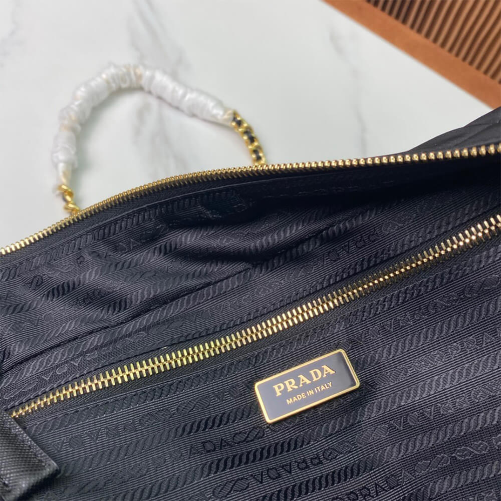 Pra*a re-edition 1995 chaîne medium re-nylon tote bag(high-end grade)
