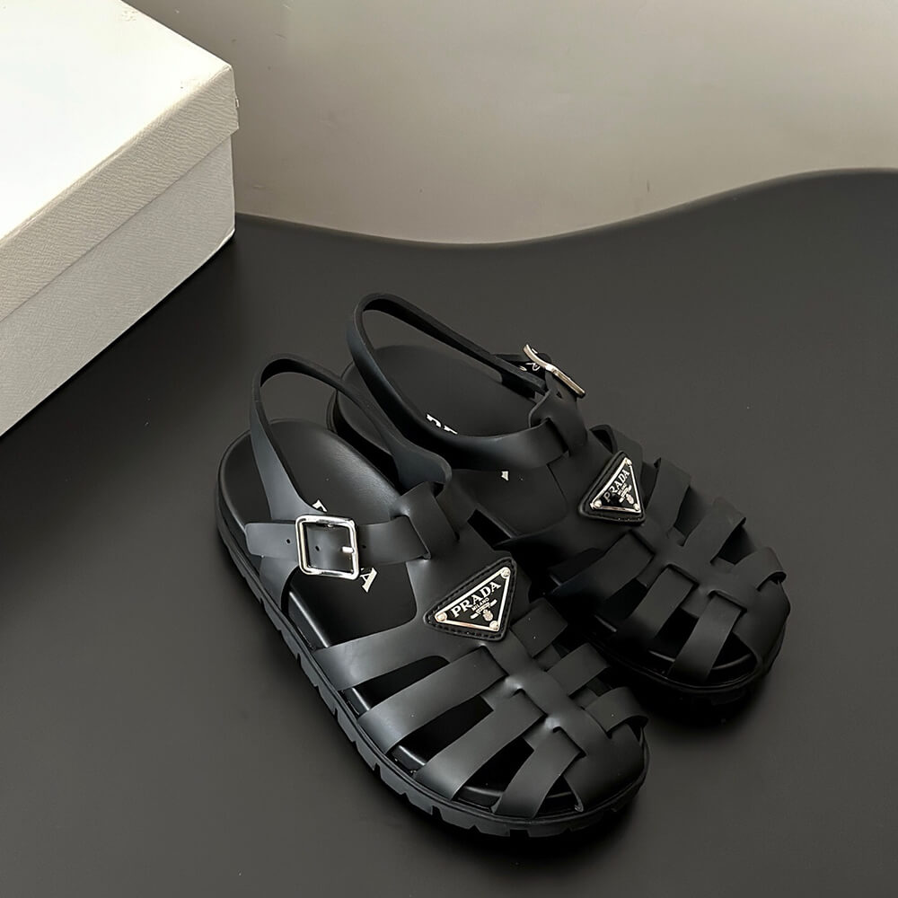Pra*a sandals