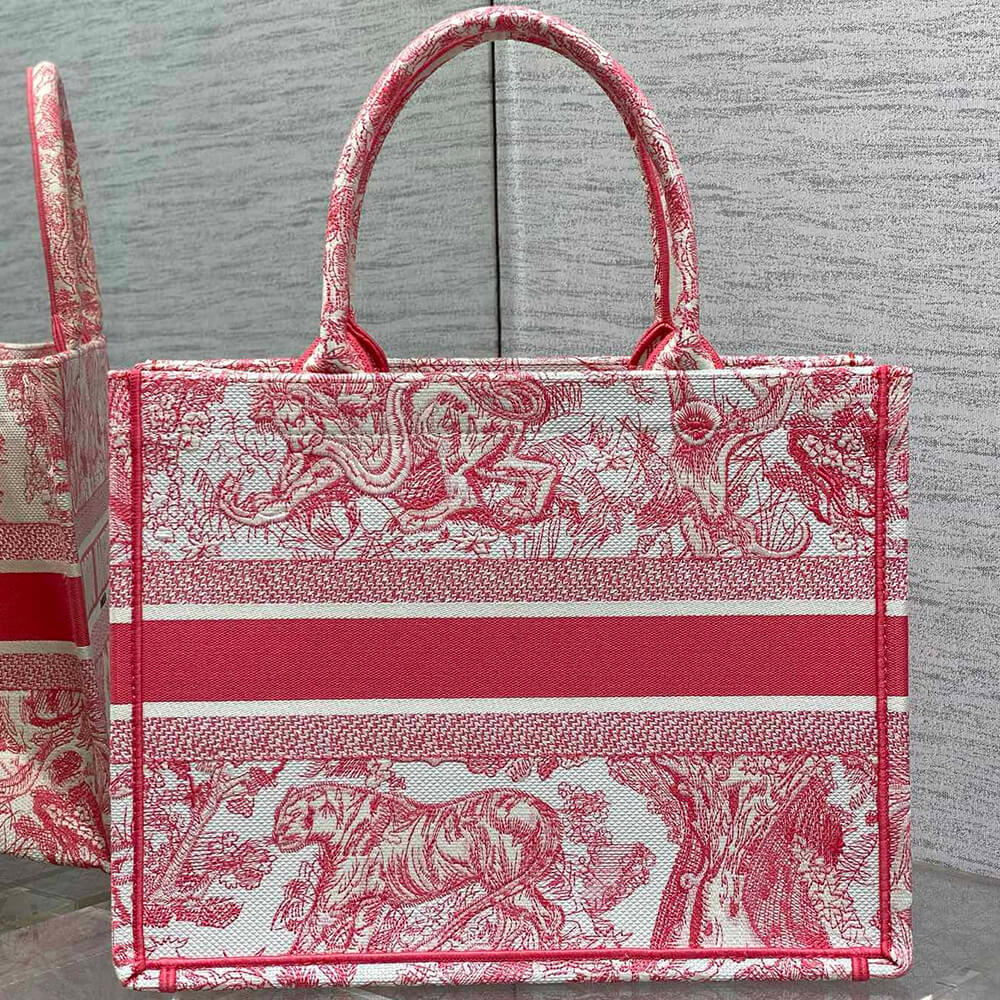 medium D*oriviera D*or book tote