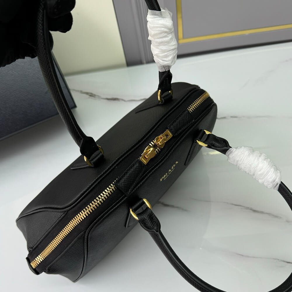 Pra*a medium saffiano leather bag(high-end grade)