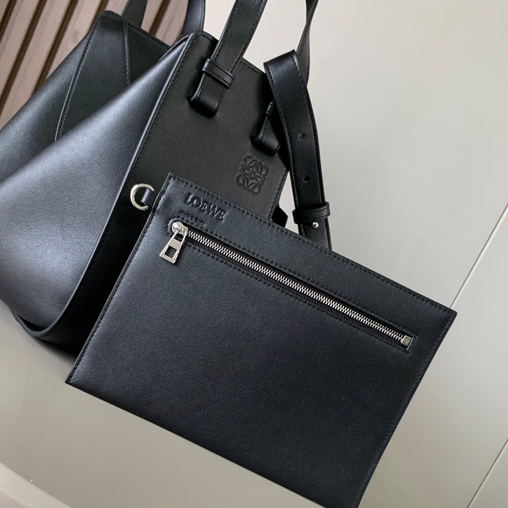 LOEWE Small Hammock bag in classic calfskin