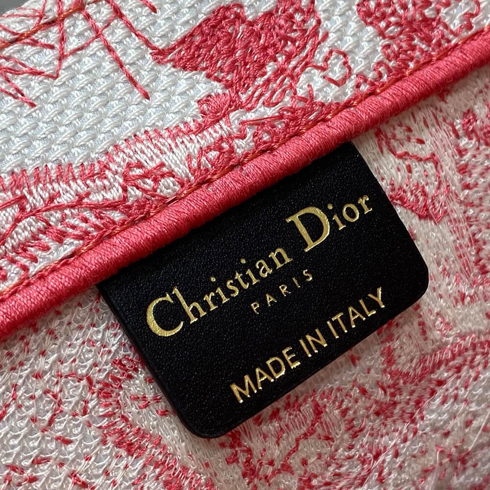 medium D*oriviera D*or book tote