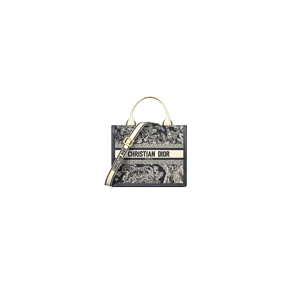 small D*or book tote