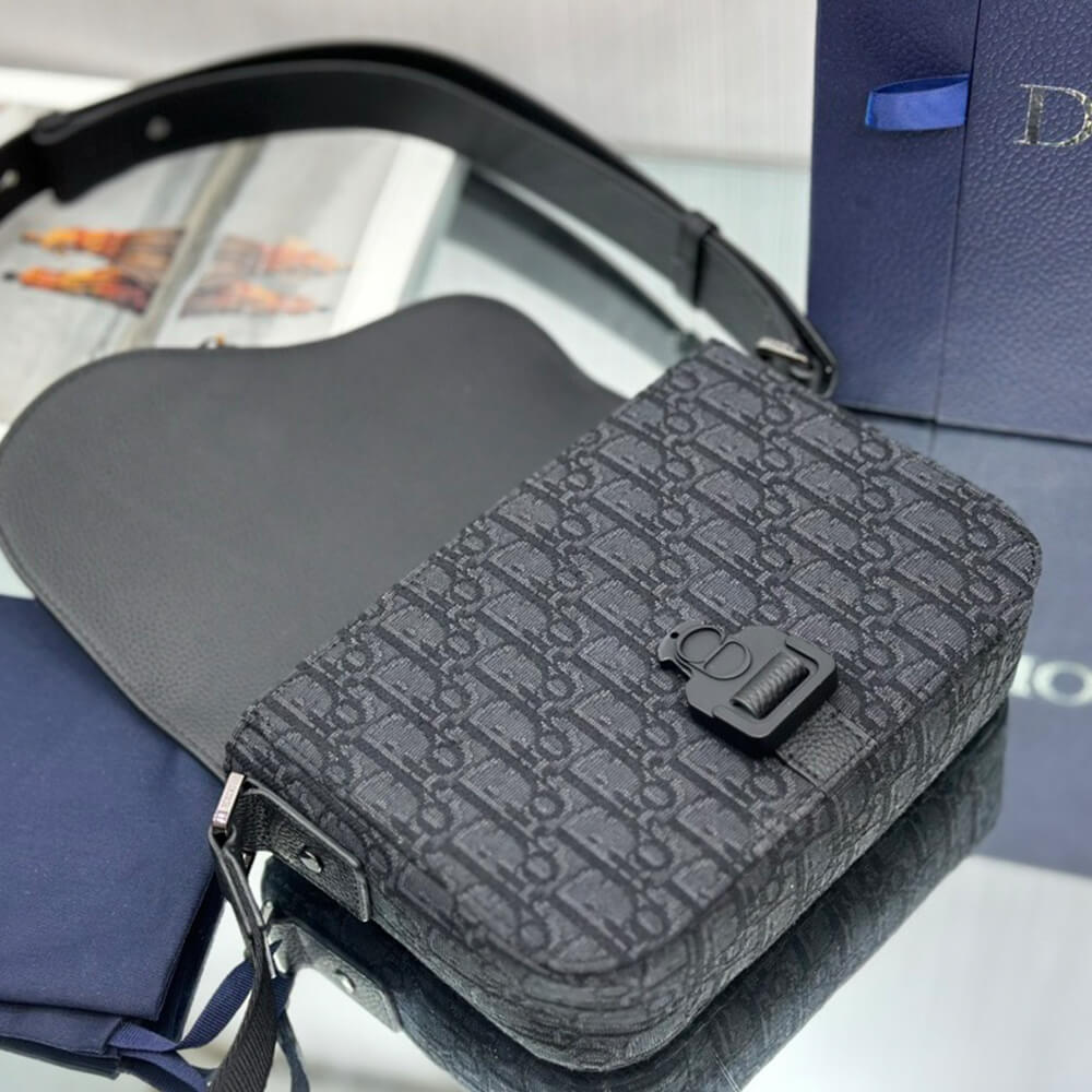 D*or small saddle messenger bag with flap(high-end grade)