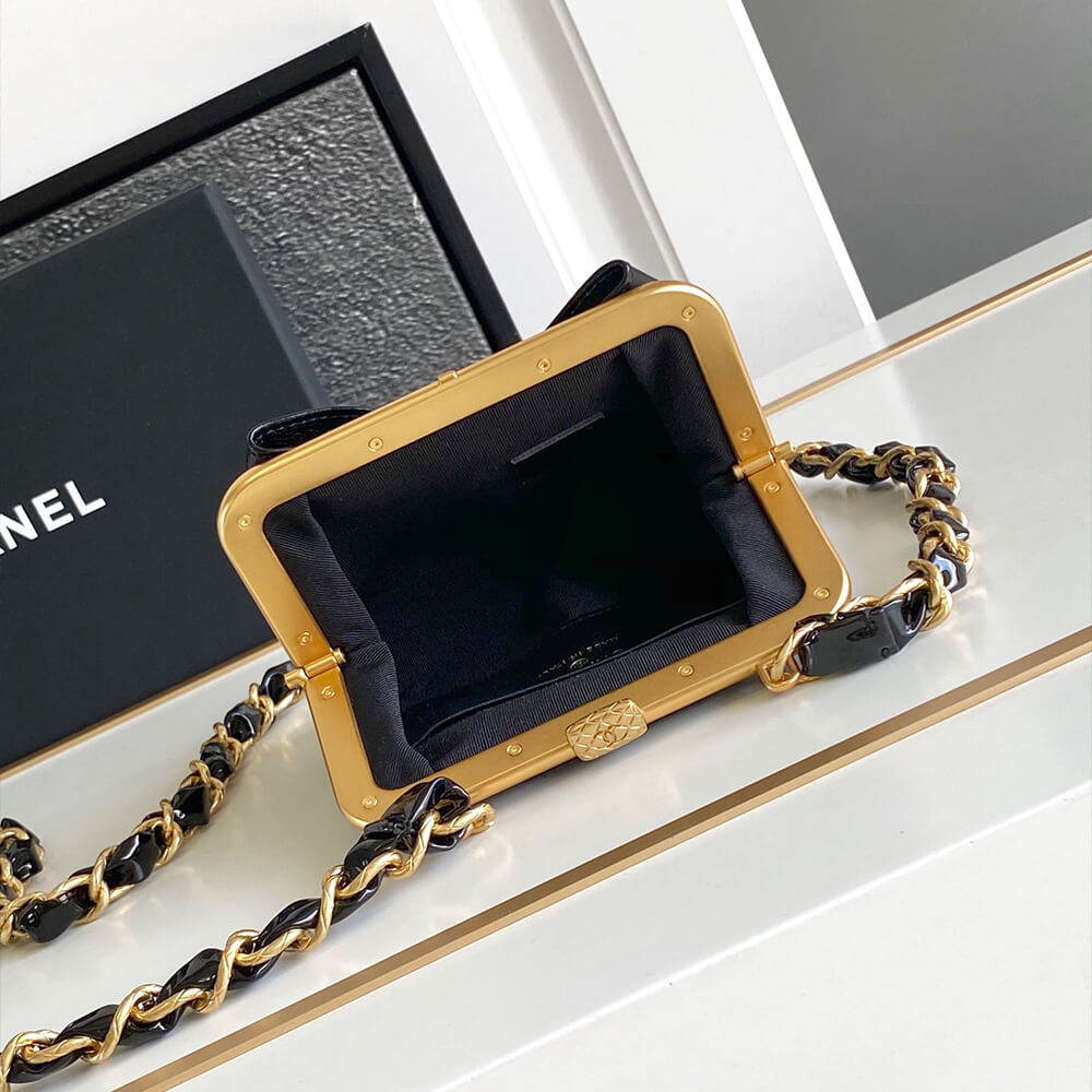 Ch*el clutch with chain(high-end grade)