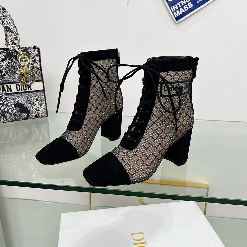 D*or naughtily-d heeled ankle boot