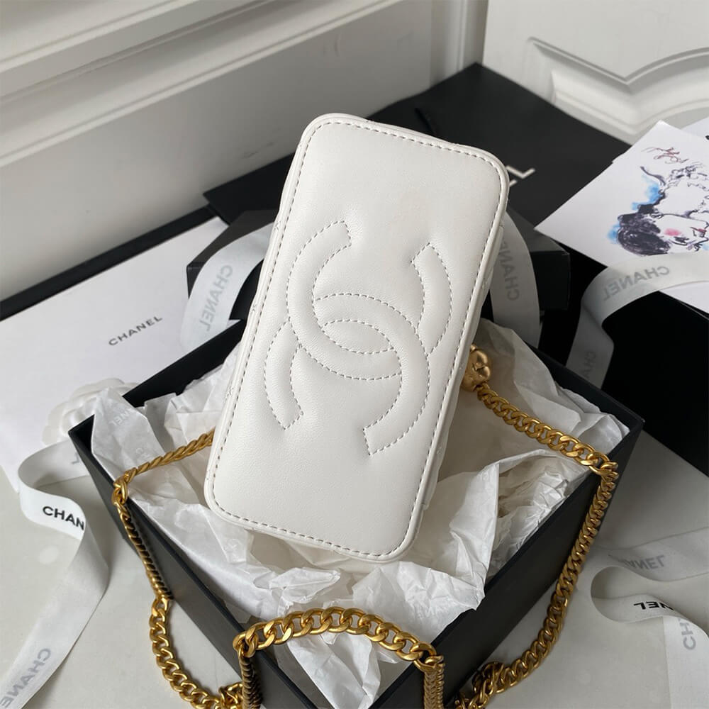 Ch*el vanity with chain(high-end grade)