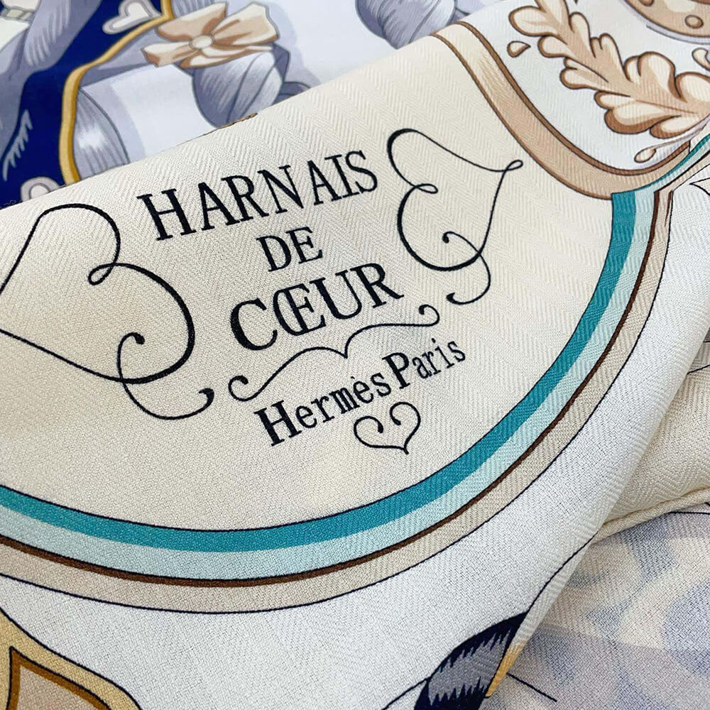 H**mes shawl