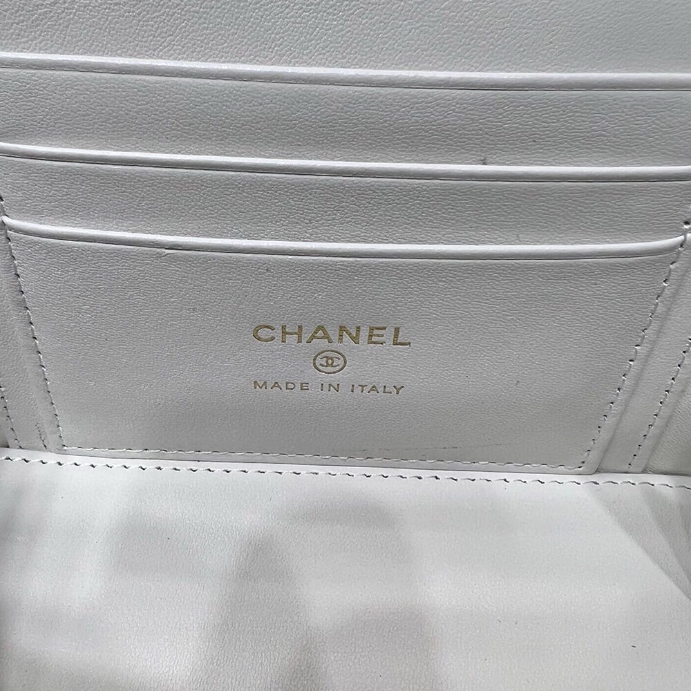 Ch*el vanity with chain(high-end grade)